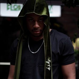 Meet your Posher, Chase